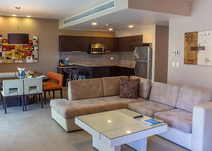 Hotel Residences At The Fives 5*