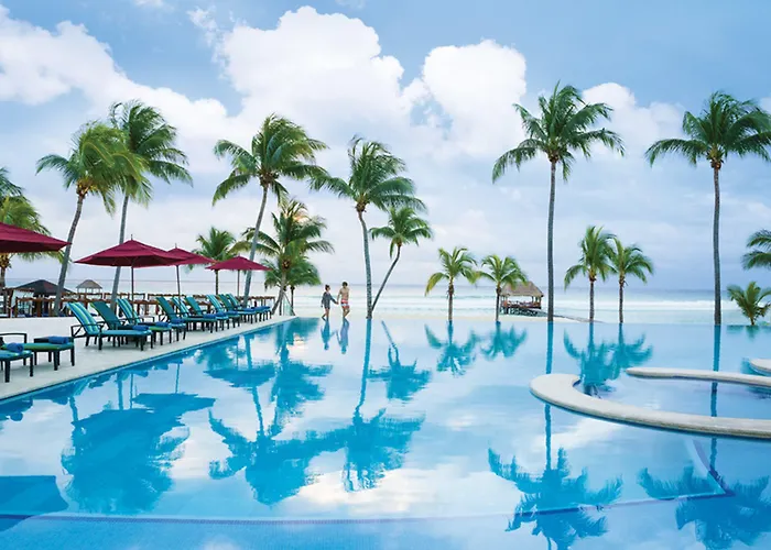 Hotel Residences At The Fives 5*