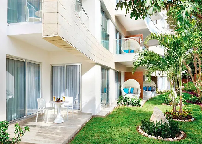 Residences At The Fives Hotel